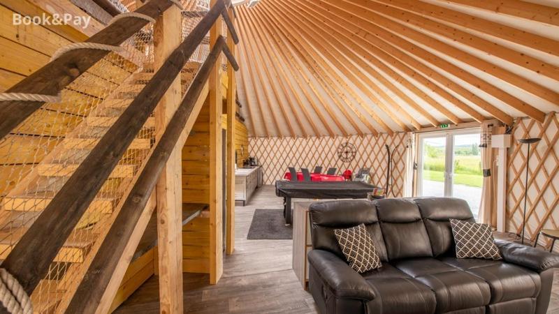Camping De La Seine Jumieges Bagian luar foto